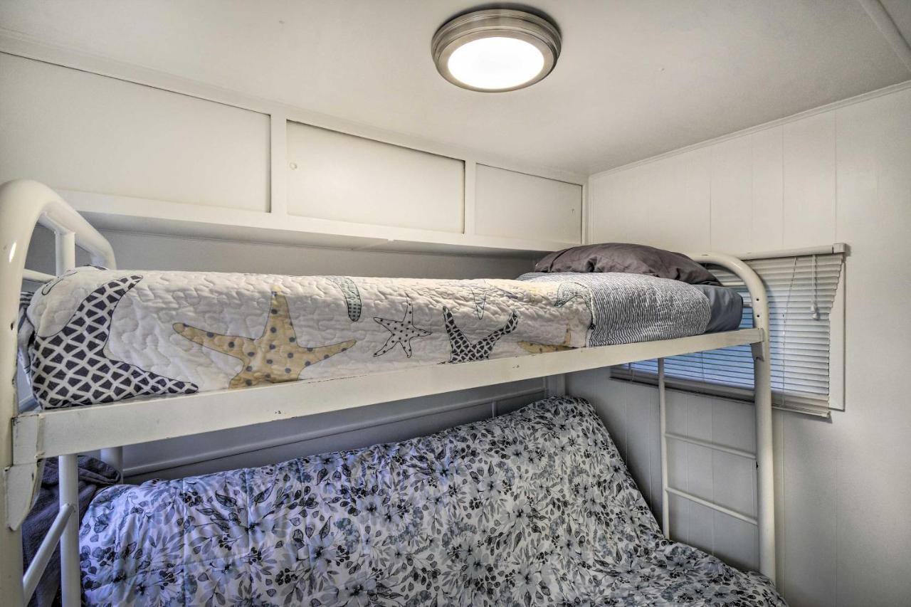 Coastal Pnw Gem With Hot Tub - Walk To Beach! Grayland Buitenkant foto